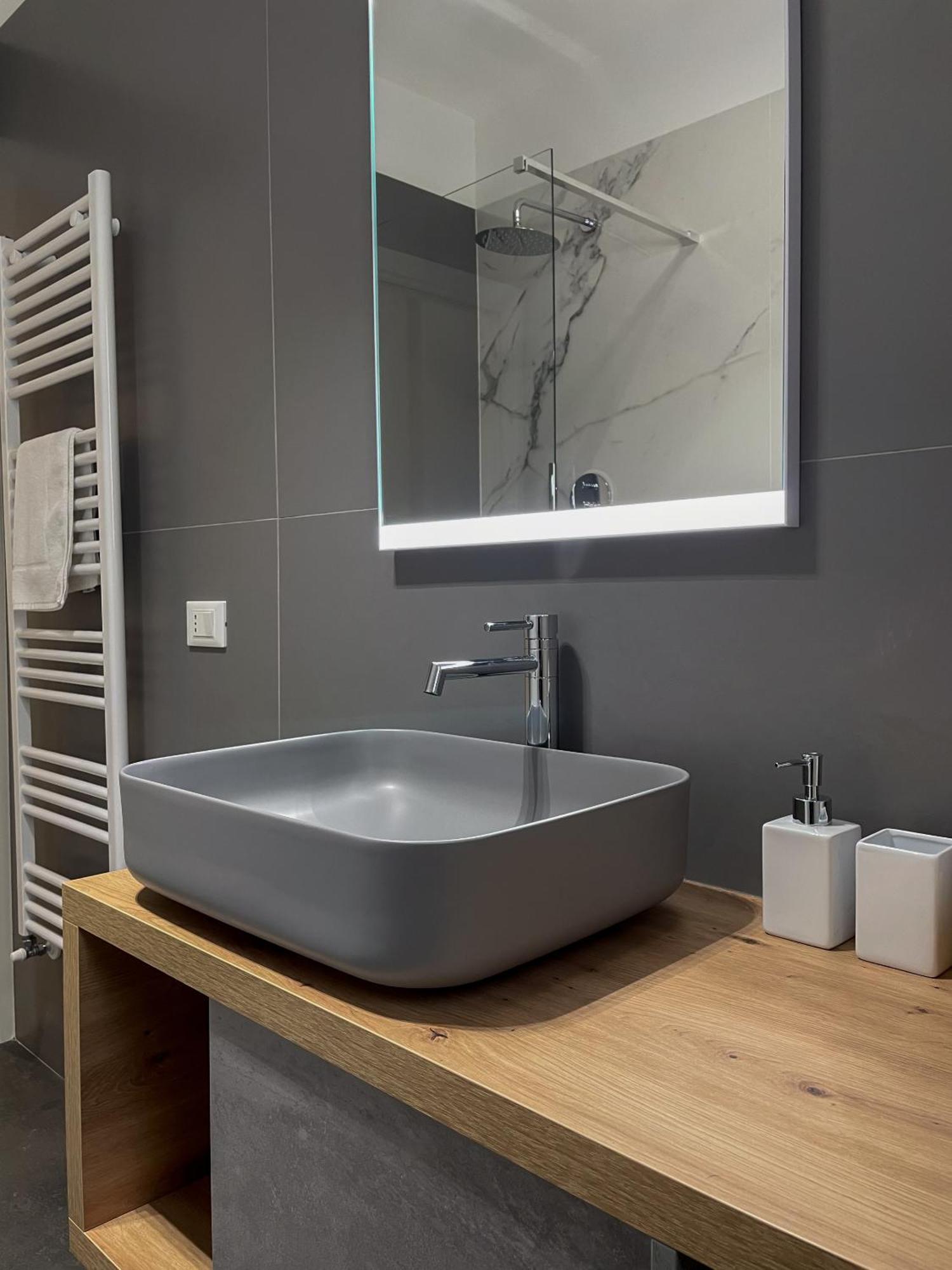7Suites Empoli Luaran gambar
