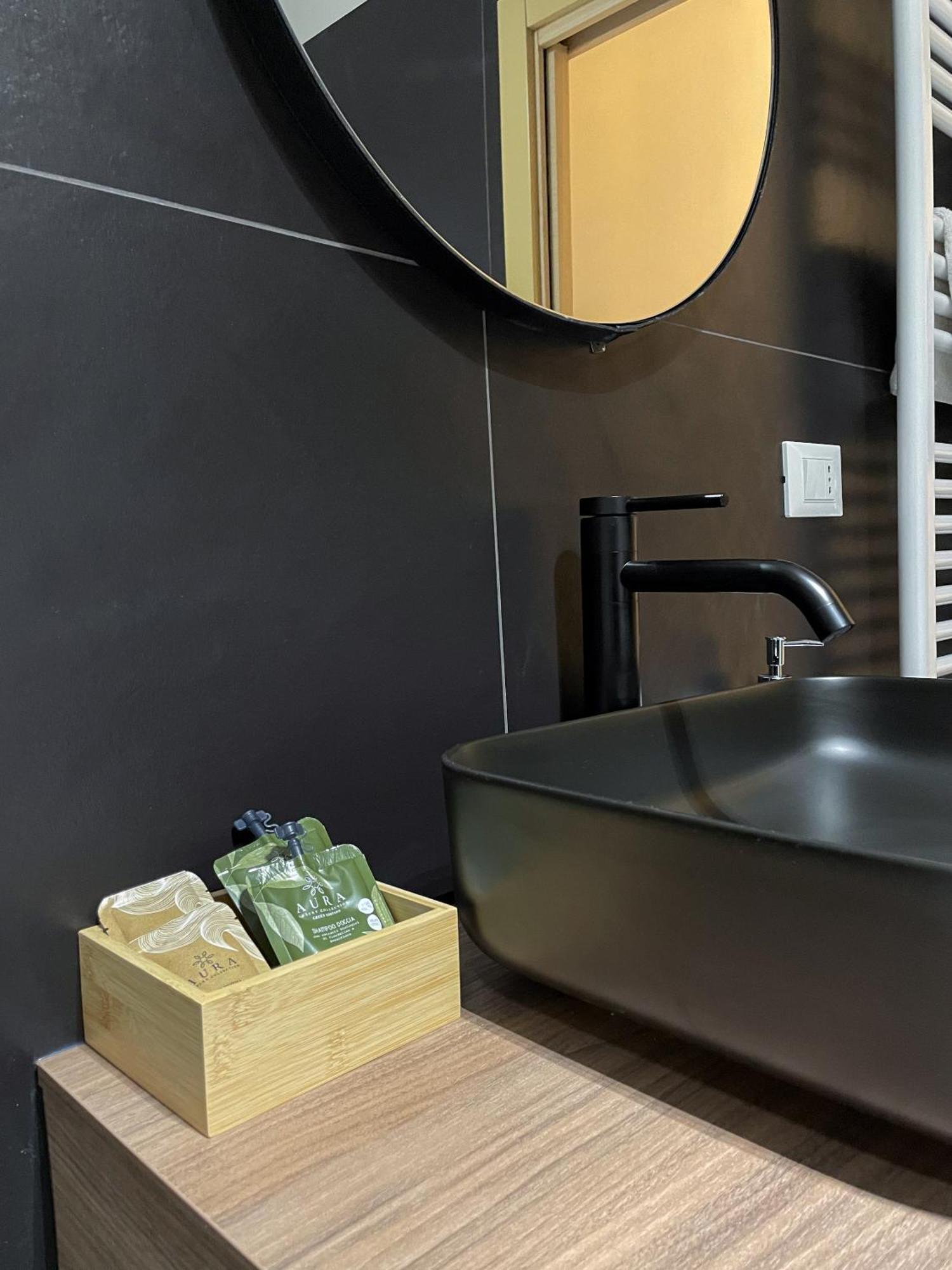 7Suites Empoli Luaran gambar