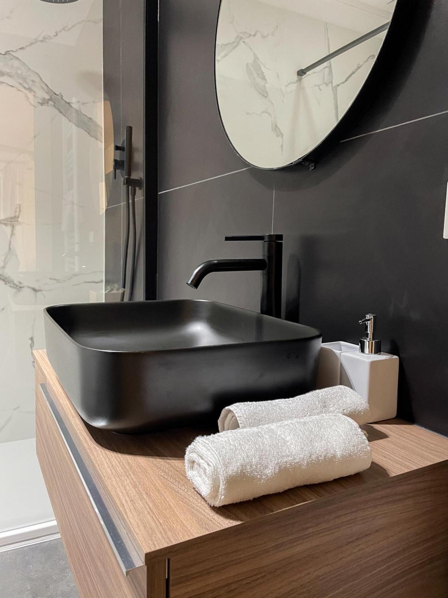 7Suites Empoli Luaran gambar